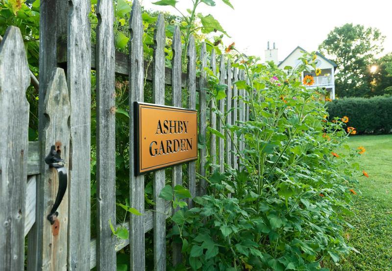 Ashby Inn & Restaurant Paris Ngoại thất bức ảnh