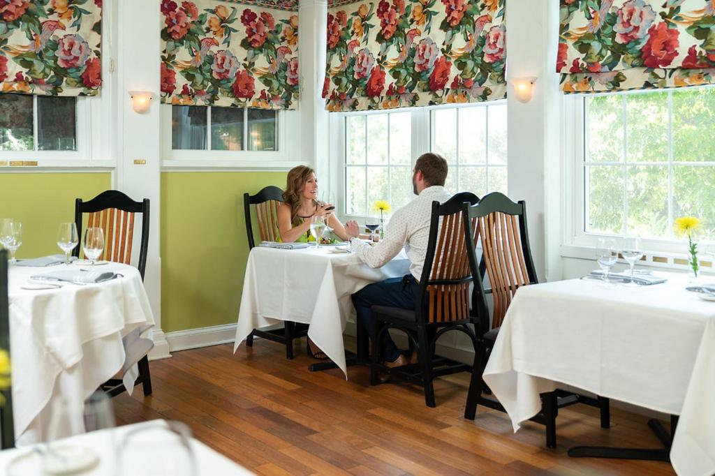 Ashby Inn & Restaurant Paris Ngoại thất bức ảnh